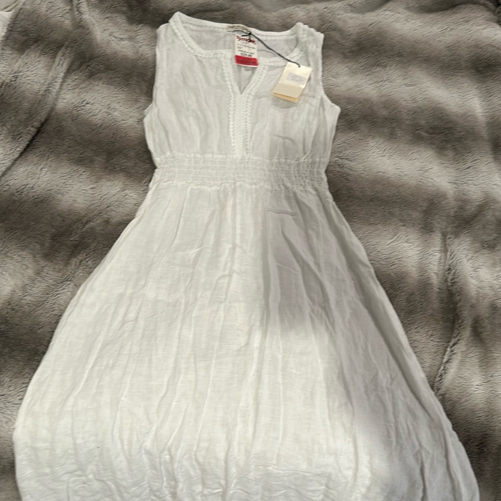 Long white maxi